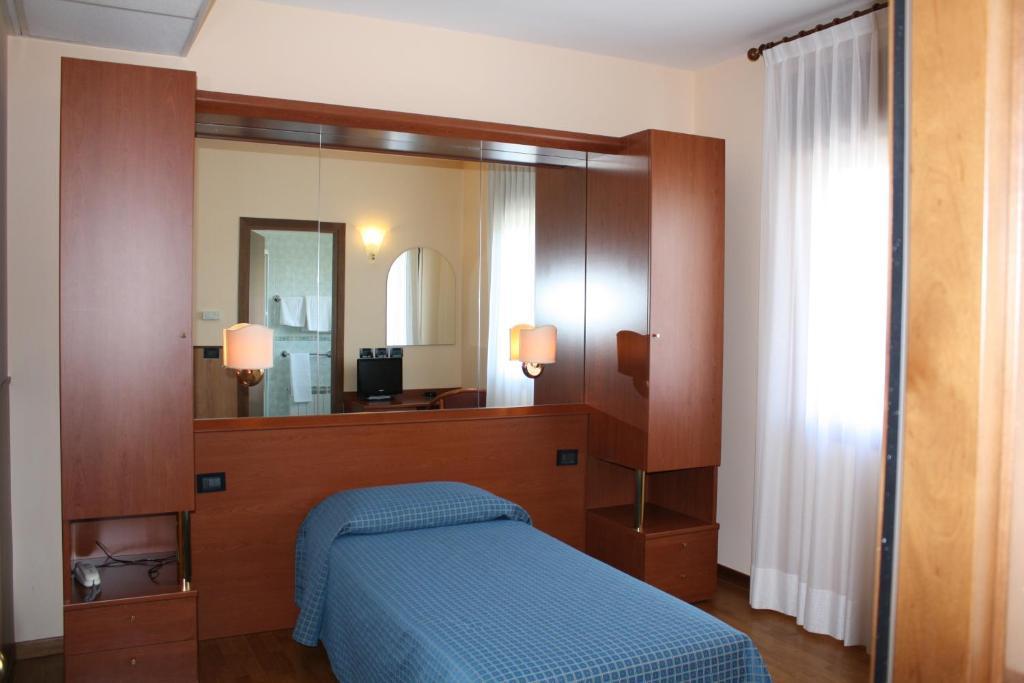 Hotel Belfiore Salzano Bilik gambar
